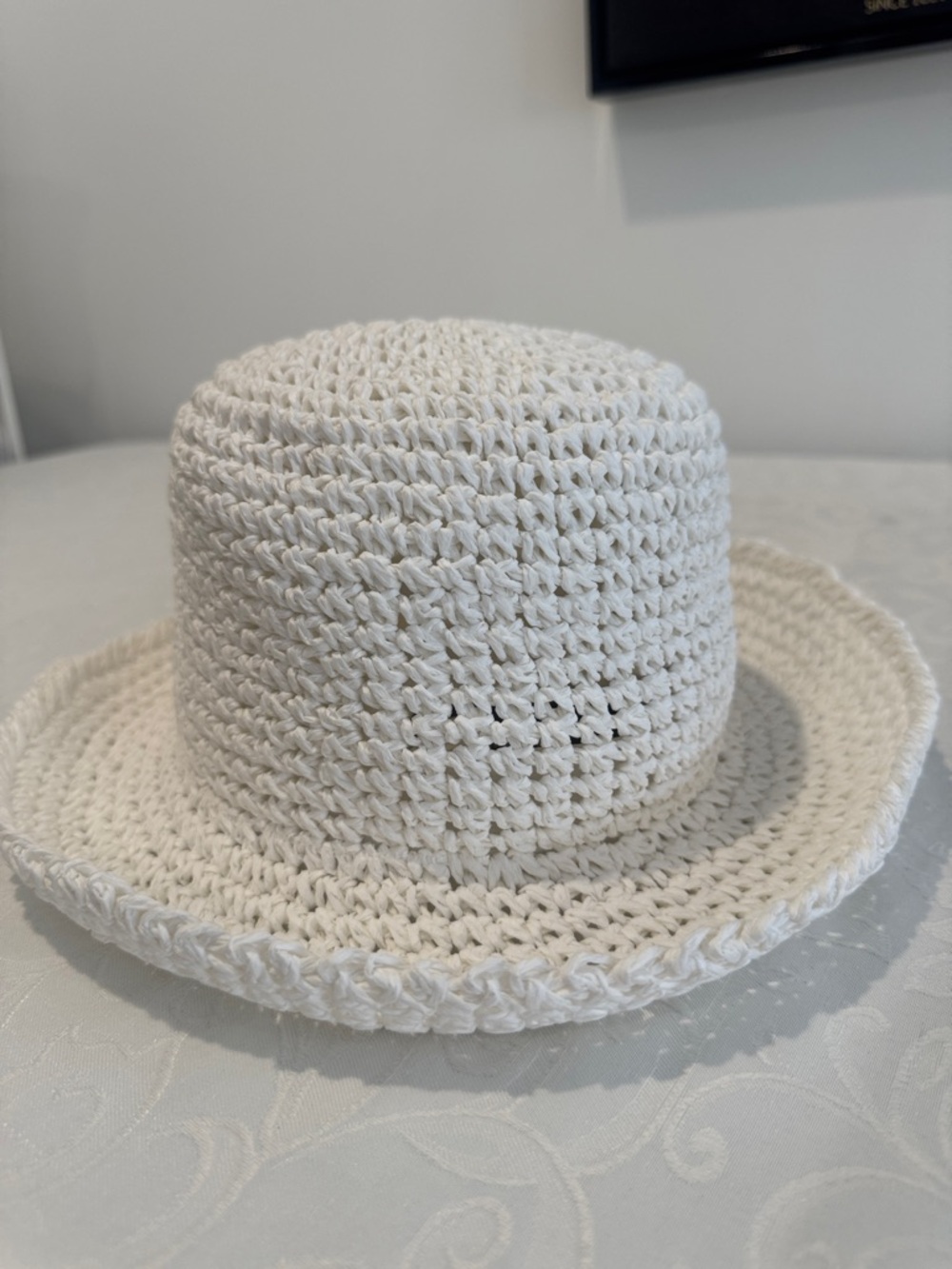 White Crochet Bucket Hat - Picture 5 of 11